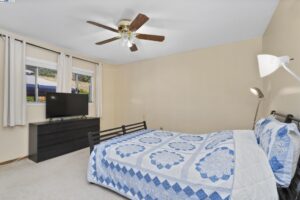 677 Fairway Ave, Hayward